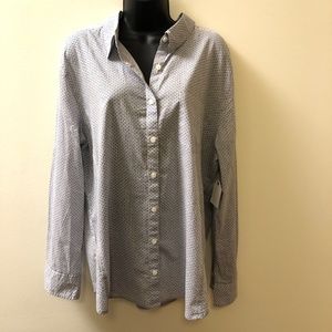 Caslon Blue & White Patterened Button Down Shirt